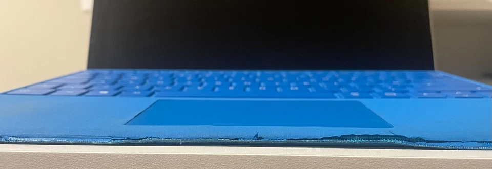 Microsoft Surface Pro 4 1724 12.3" i5 6300U 2.40GHz 8GB RAM 256GB SSD - Image 2 of 4