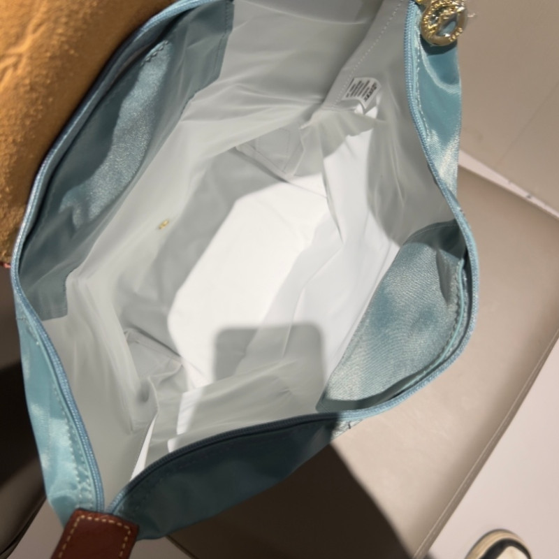 Longchamp Backpack -Eucalyptus Green-Lightweight … - image 4