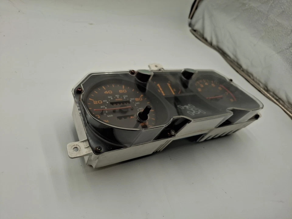 1994-1995 Mitsubishi Montero Speedometer Instrument Gauge Cluster OEM 202k - Image 4 of 4