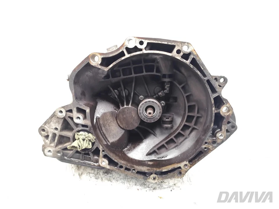 Opel Astra 5 Speed Manual Gearbox 1.4 Petrol 66kW (90 HP) ML5 649354685 2009 - Image 2 of 4