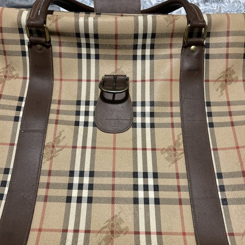 Burberry Suit Case/luggage Preowned Pretty Good Condition. Travel In Style! - Picture 4 of 23