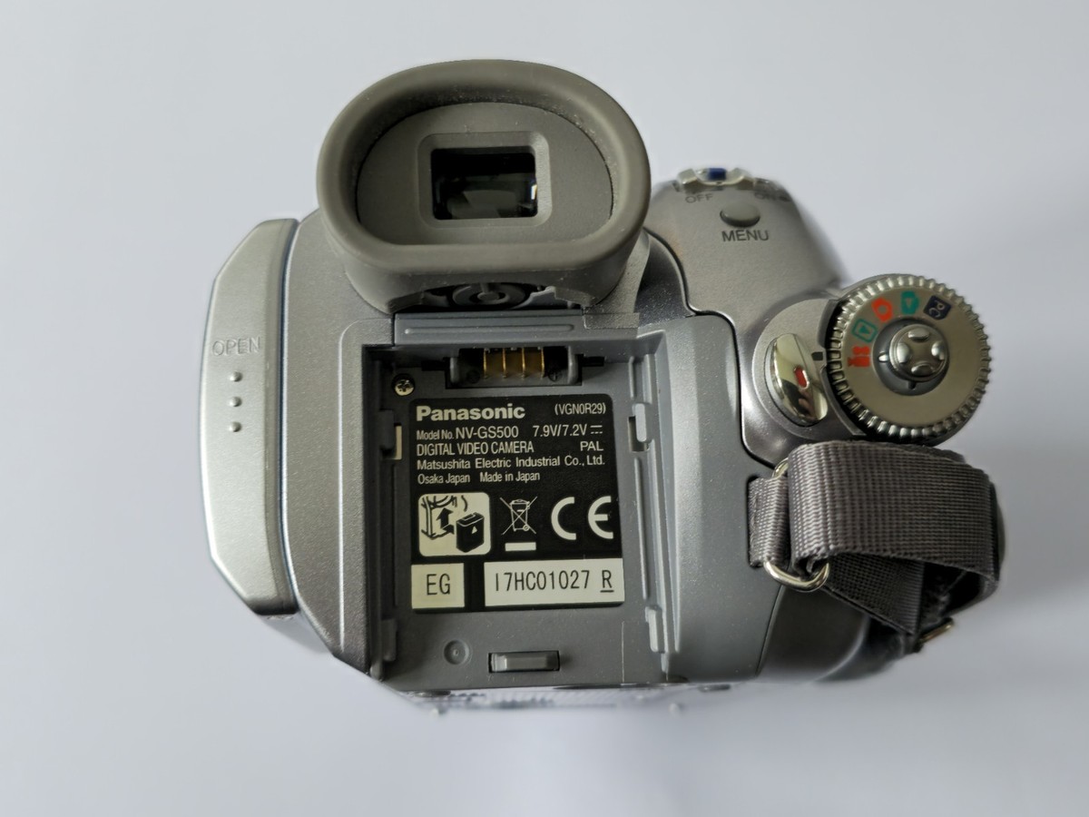 Panasonic NV-GS500 Digital CAMERA 3CCD Camcorder Leica