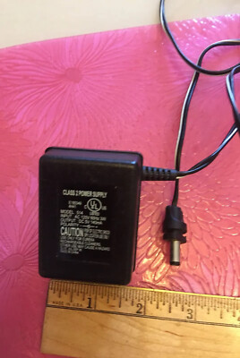 Eureka (AZ) Class 2 Power Supply 514 120V 60Hz 3W DC 5V 140mA Rechargeable Clean