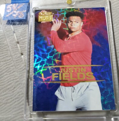 Justin Fields 2021 SKYBOX METAL UNIVERSE CHAMPION S-36 PREMIUM STAR SAPPHIRE /75