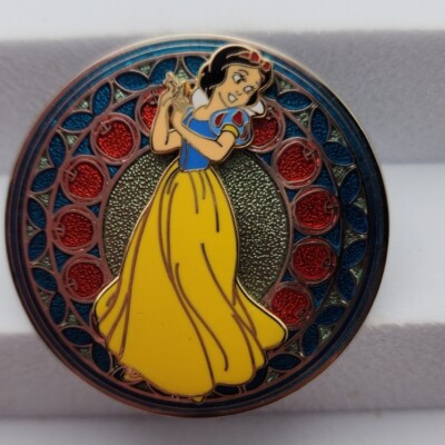 WDW Disney Stained Glass Princess Series 2003 7 Pin Collection