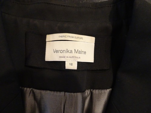 *VERONIKA MAINE* STUNNING BLACK TAILORED JACKET FOR ANY OCCASION sz12 NWOT! - Picture 3 of 5