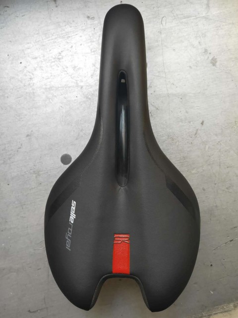 selle royal saddle light