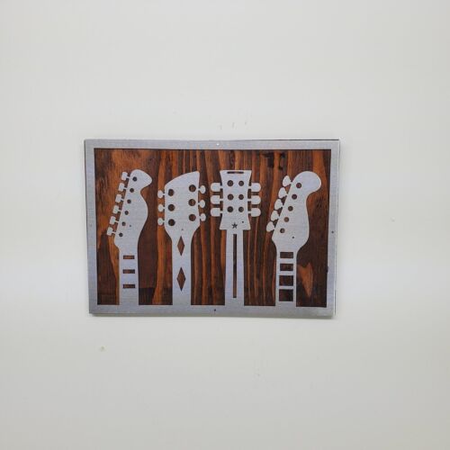 Guitare tête de lit art métal sur bois décor mural | Fabriqué aux États-Unis - Photo 1 sur 12
