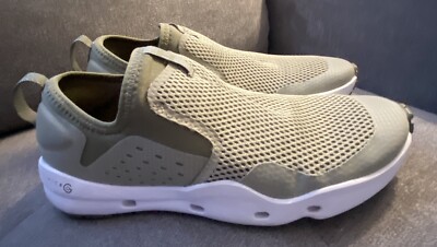 Under Armour Micro G Mens Olive Sneakers  Size 10