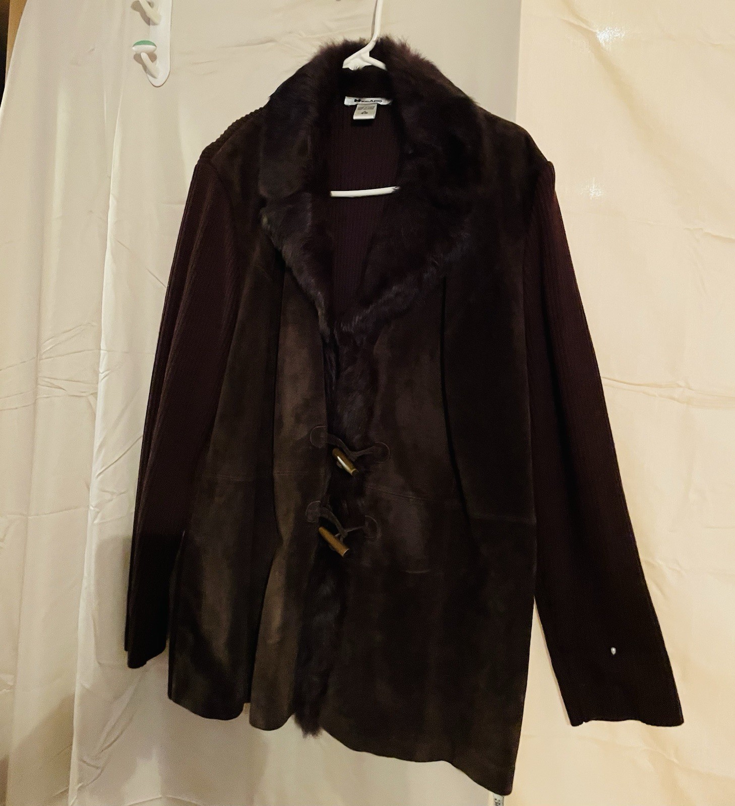 Women's Warm Fur Trimmed Winter Coat