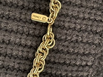 Monet Gold Tone Rope Chain Necklace Teardrop Pendant 18 in Signed Metal No Stone