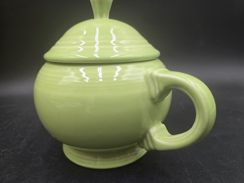 Small Green Fiesta ware Mini Teapot USA HLC Chartreuse - Picture 3 of 8