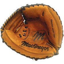 MacGregor MCCM200X Varsity Series Catchers Mitt RHT