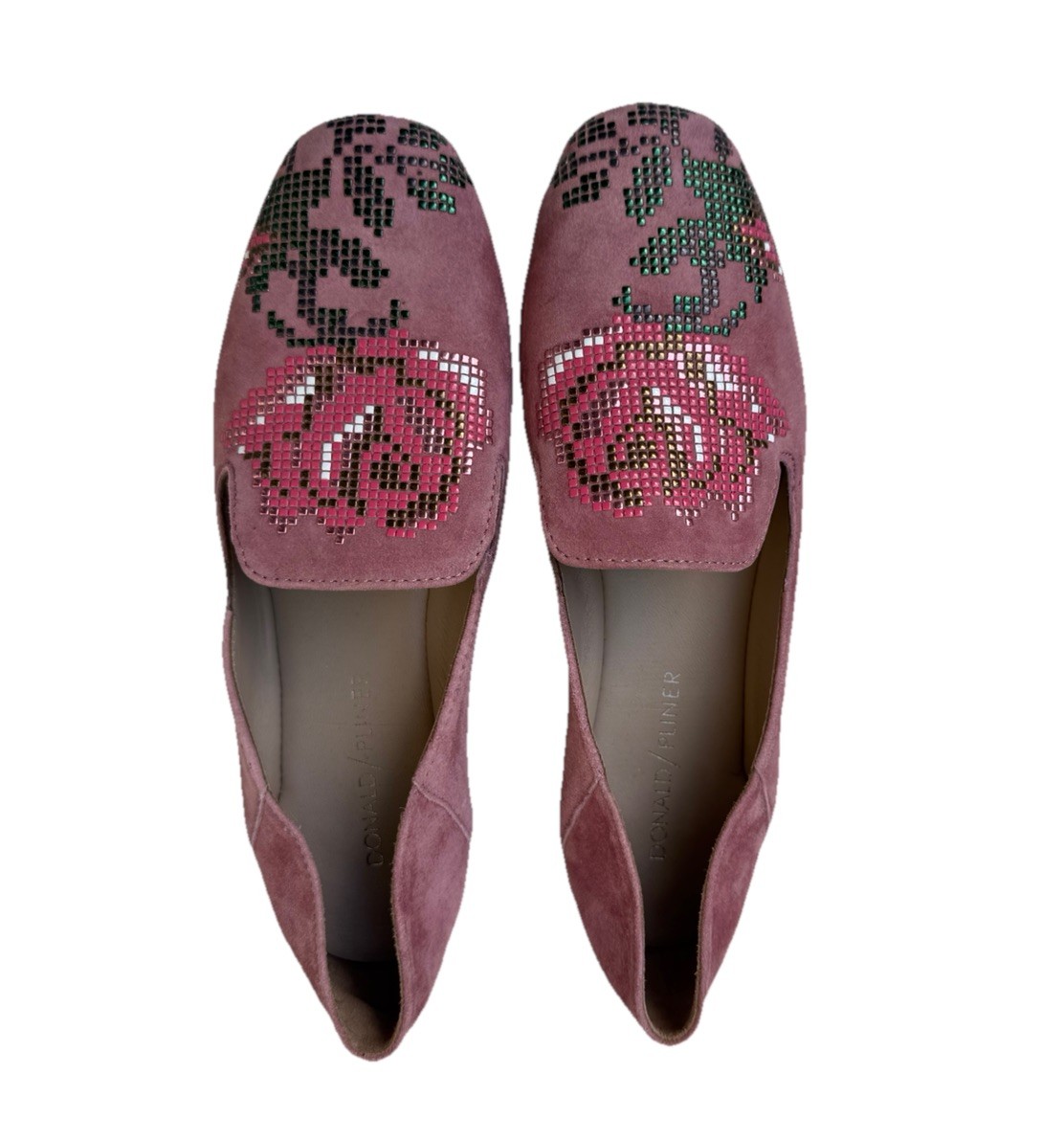 EUC DONALD J PLINER WOMENS FLATS HIRO EMBELISHMENT FLORAL SUEDE BLUSH 6 M