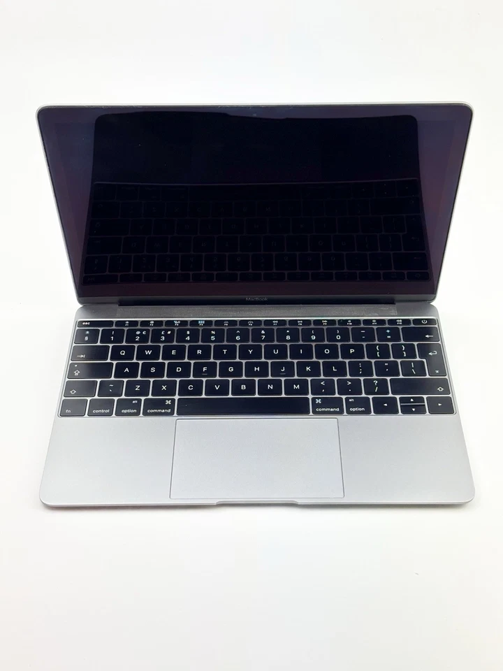 Macbook M3 12” 2016 256GB 8GB RAM QWERTY- Good Condition - Image 2 of 4