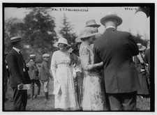 Photo:Mrs. F.T. Frelinghuysen,women,wives,dresses,portrait photographs