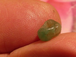 ANCIENT PRECOLUMBIAN MESOAMERICAN GREEN IMPERIAL JADEITE DISC BEAD 7.5 4.4 MM