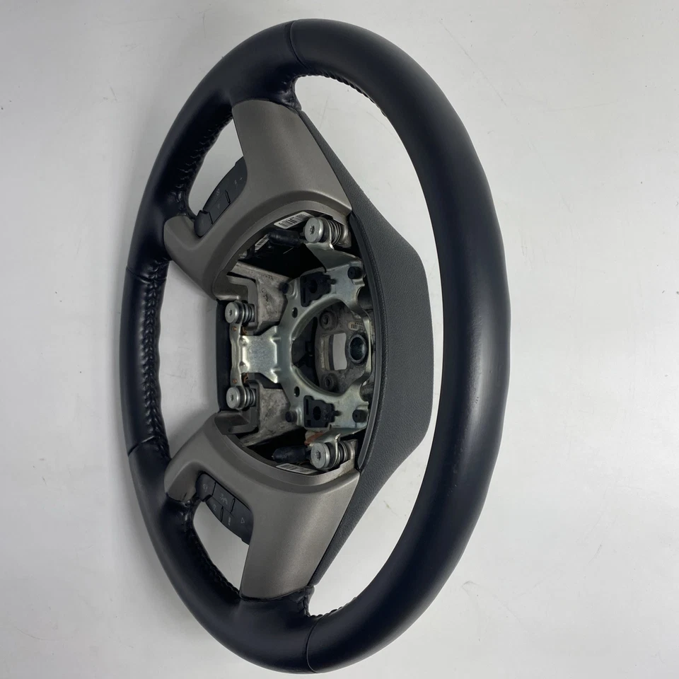 Chevrolet GMC Tahoe Yukon silverado Steering Wheel Black Ebony leather 07-14 oem - Image 3 of 4
