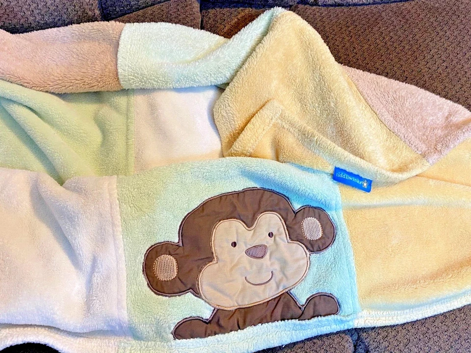M7 Vintage TIDDLIWINKS Patchwork Brown MONKEY Plush Minky Baby Crib Blanket - Image 3 of 3
