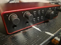 Focusrite Scarlett 2i2 (4th Gen)