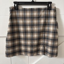Old Navy Women  s Heritage Mini Shadow Plaid Skirt Size Medium Lined Zip Slit