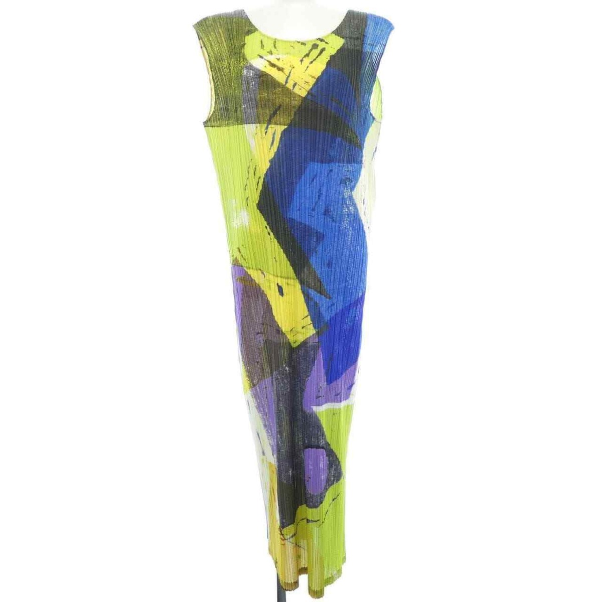 PLEATS PLEASE ISSEY MIYAKE｜DRESSES (PP56JH165-05) MONTHLY COLORS : JUNE – ISSEY MIYAKE ONLINE STORE