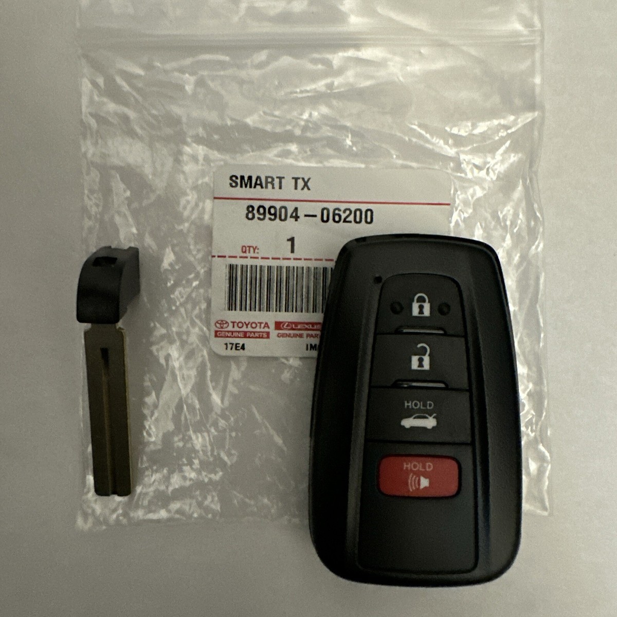 New OEM 2018-2023 TOYOTA CAMRY HYBRID SMART KEY KEYLESS REMOTE FOB  display picture 1