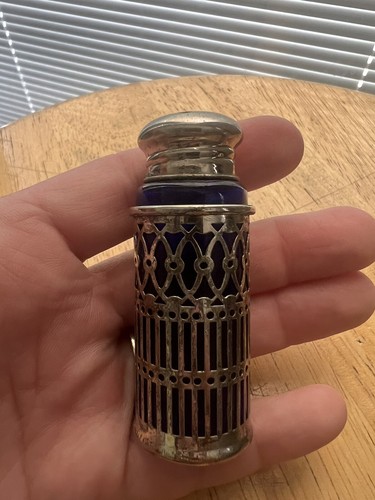 FB Rogers Cobolt Blue Salt Pepper Shakers - Picture 4 of 5