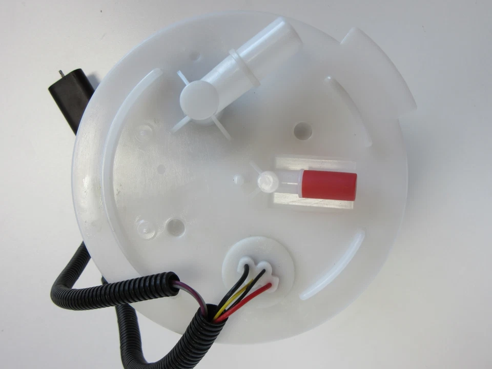 Módulo de bomba de combustible Autobest F1360A para Ford Explorer V8 2004-2005 4,6 L Foto 2 de 4