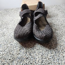 Bernie Mev Women's Shoes, Blue, Woven, Mary Jane Wedge Size 39 W/box