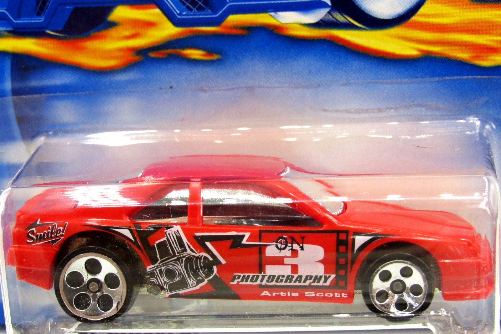 HOT WHEELS 2001 MAINLINE SERIES T-BIRD STOCKER #239