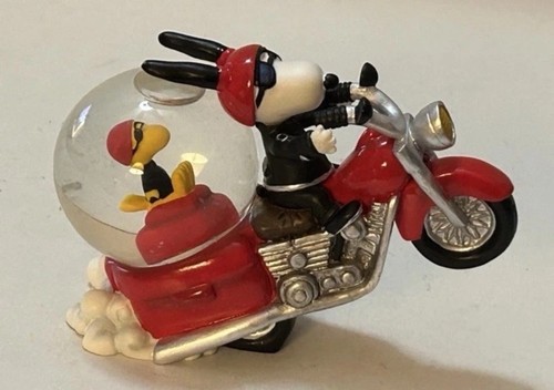 Westland Peanuts Joe Cool Snoopy Motorcycle Water Globe #18237 EUC - Picture 8 of 11