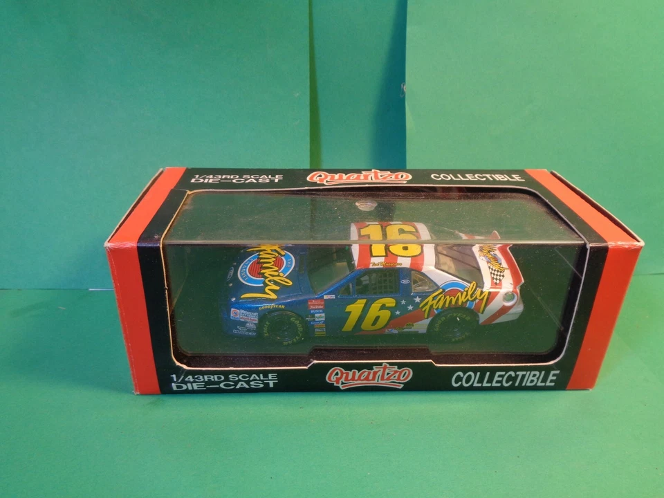 Coche fundido a presión Quartzo, escala 1/43, Ted Musgrave #16 Family Channel, Ford (nuevo) Foto 2 de 4