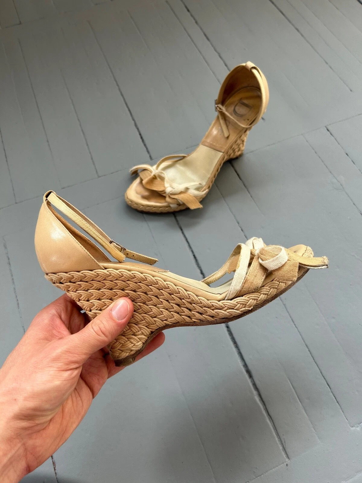 Sandale Dior Camel cuir verni métal cannage talon Eu 38 plateformes