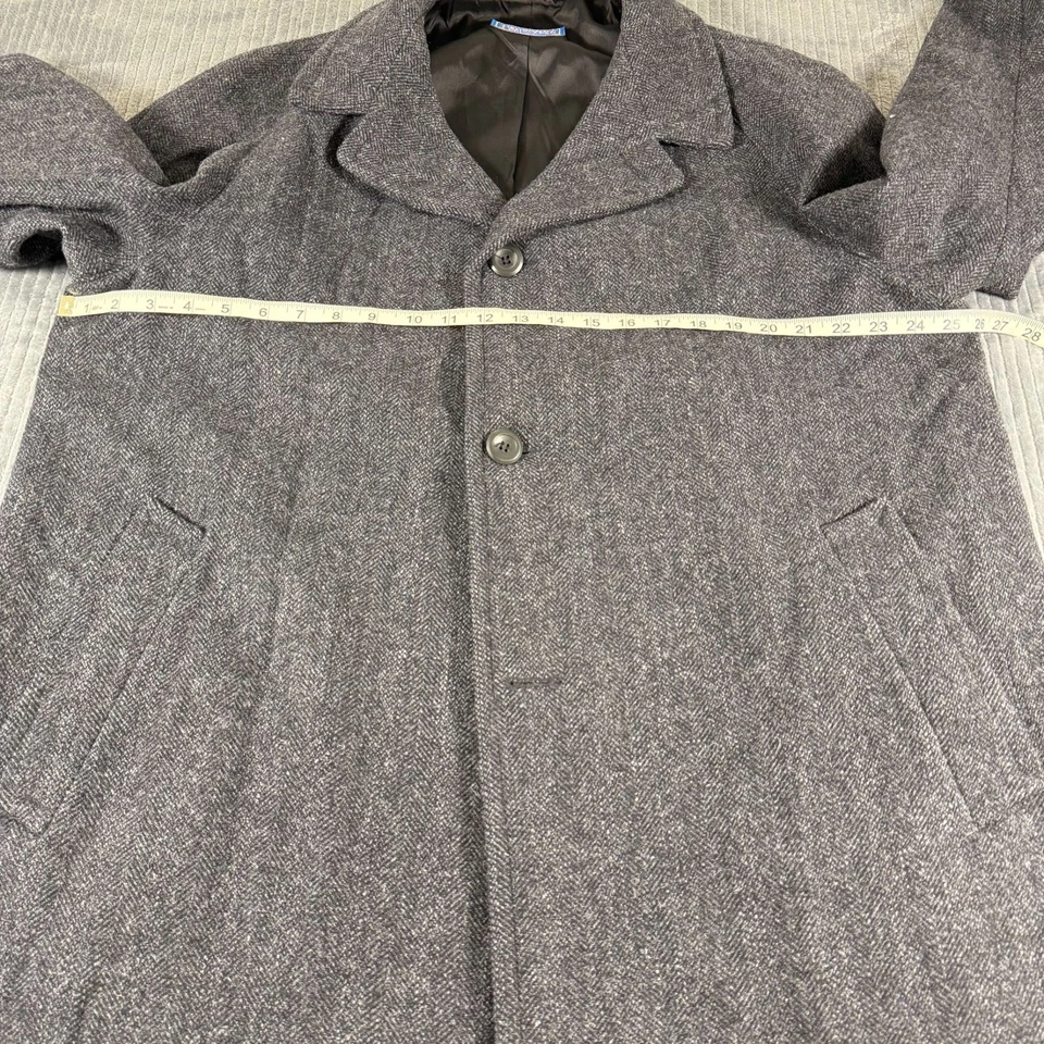 Vintage Pendleton Gray Wool Classic Overcoat Herringbone Tweed Mens 46 - Image 4 of 4