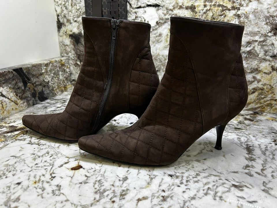 Botines de gamuza marrón Delman talla 8,5 Foto 2 de 4