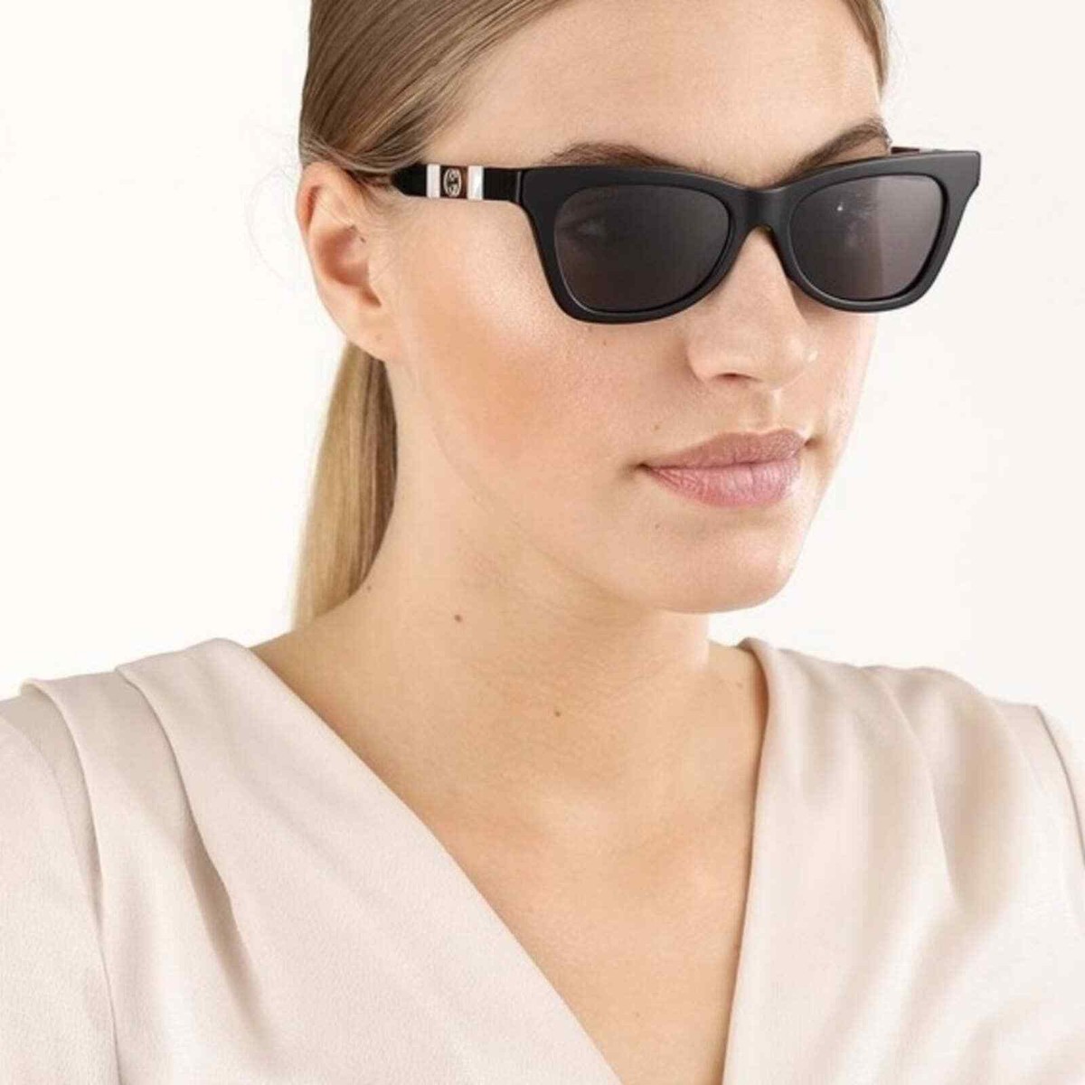 NEW GUCCI GG0598S 001 Black/Grey Authentic Women Sunglasses  display picture 3