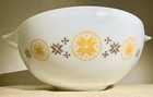 Vintage Pyrex Town & Country 444 (4 Qt.) Cinderella Mixing Bowl Yellow & Brown — photo 1