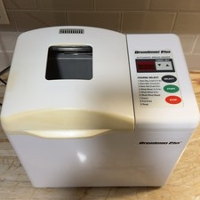 Breadman Plus Automatic 2lb Bread Maker Dough...