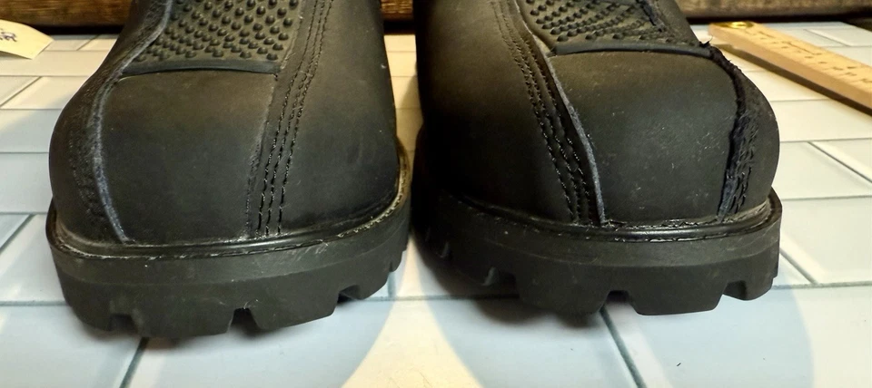 Botas de motocicleta Rocket para hombre talla 9 negras correa y encaje resistentes al aceite NUEVAS Foto 3 de 4