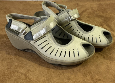 Clarks Women's Privo Leather Strappy Open-Toe Back-Strap Sandals Size 9M