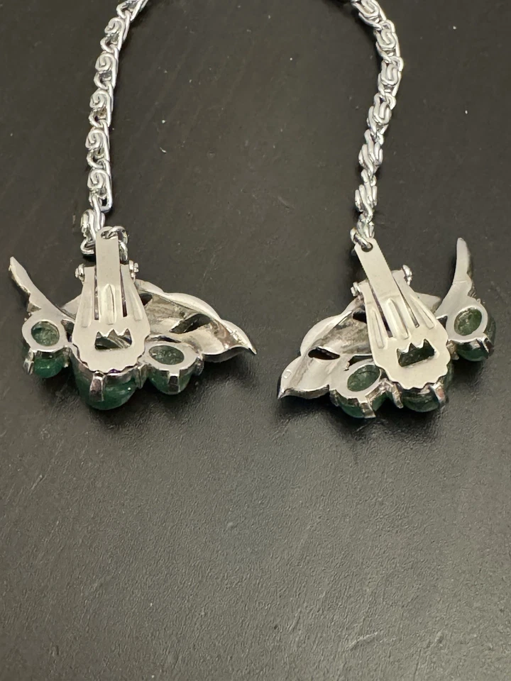 Sweater Clip Silver Tone 50s 60s Vintage 7 Inch Faux Jade Glass Cabochons - Bild 4 von 4