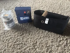 GM Tire Air Compressor With Sealant #13392204 Oem BRAND NEW Case included