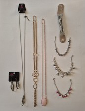 Paparazzi Jewelry Lot: 8-Piece Set - Necklaces, Bracelets  Earrings