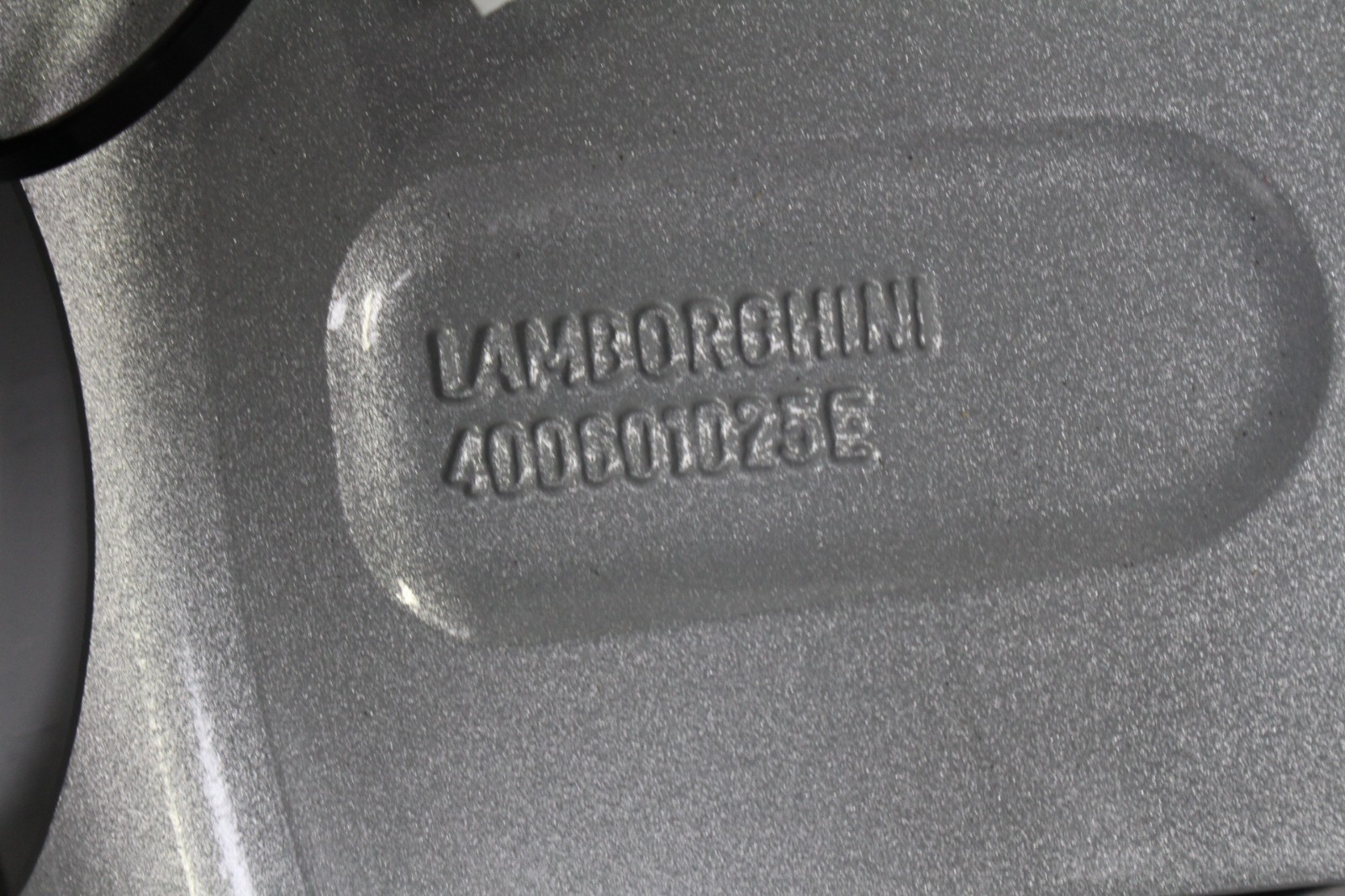 Lamborghini Gallardo, Front Wheel, Used, P/N 400601025E