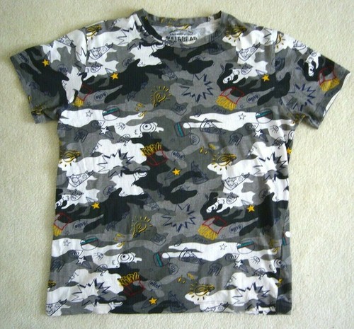 pull and bear camo t shirt