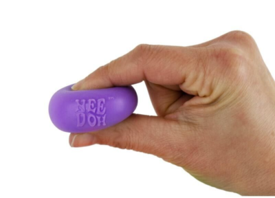 worlds smallest sex doll Mandy Muse uses her vibrator and fingers main image 1