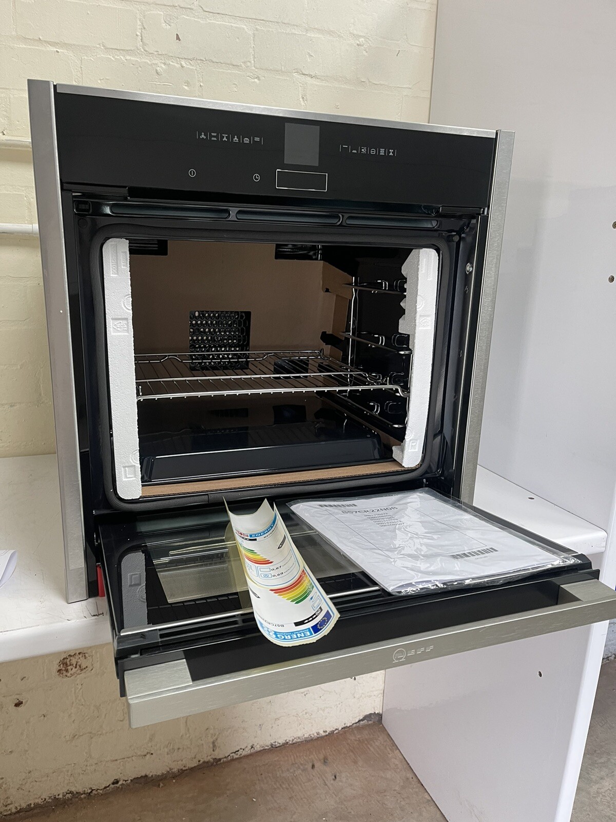 Neff Integrated Electric Slide And Hide Oven B57CR22N0B/01 eBay