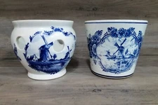 DELFTS BLAUW Made in Holland Hand Painted Strawberry Pot Planter & Flowerpot