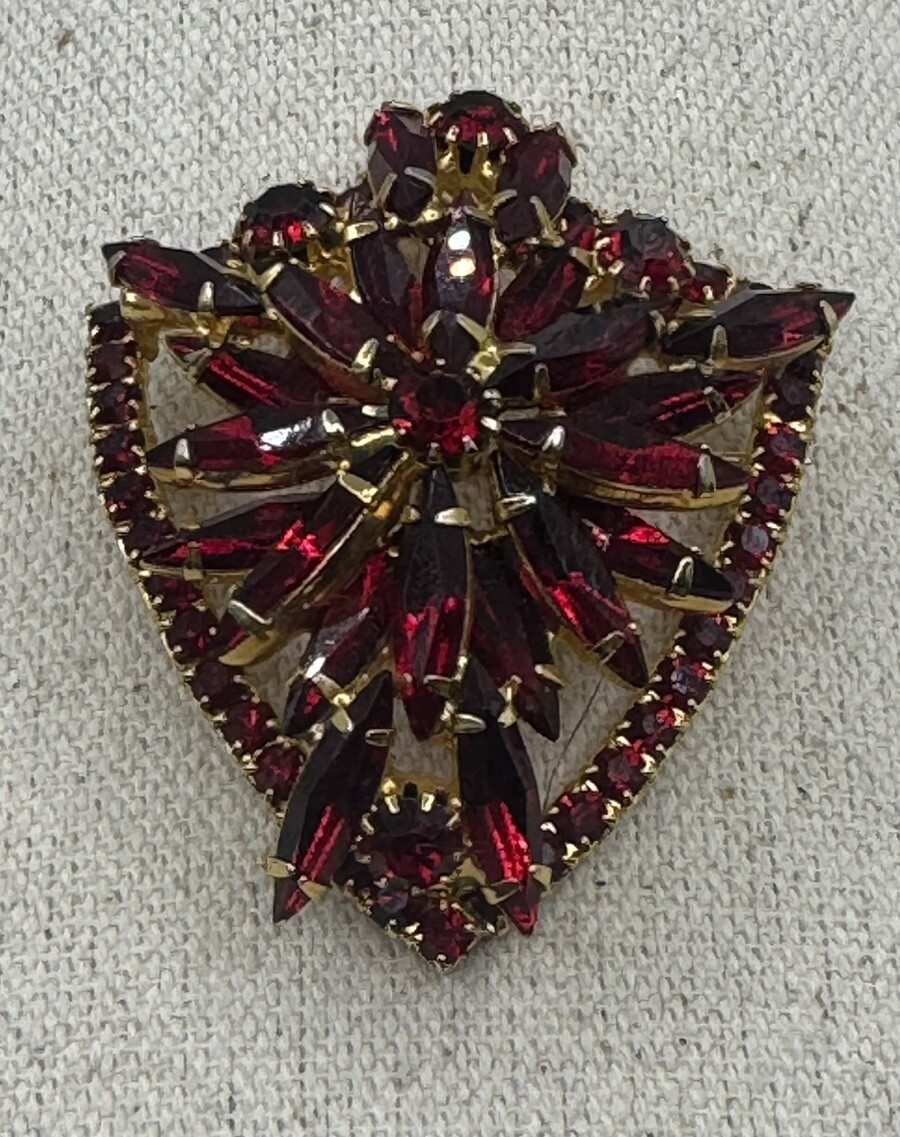 Vintage Shield Shaped Ruby Red Rhinestone Brooch … - image 3